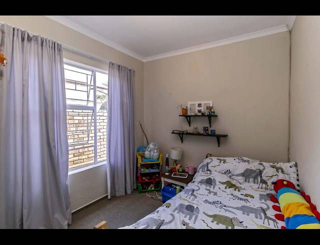 2 BEDROOM CLUSTER TO LET IN WILGEHEUWEL
